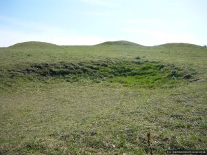 Bronze Age round barrows on the skyline Bronze Age round barrows on the skyline
